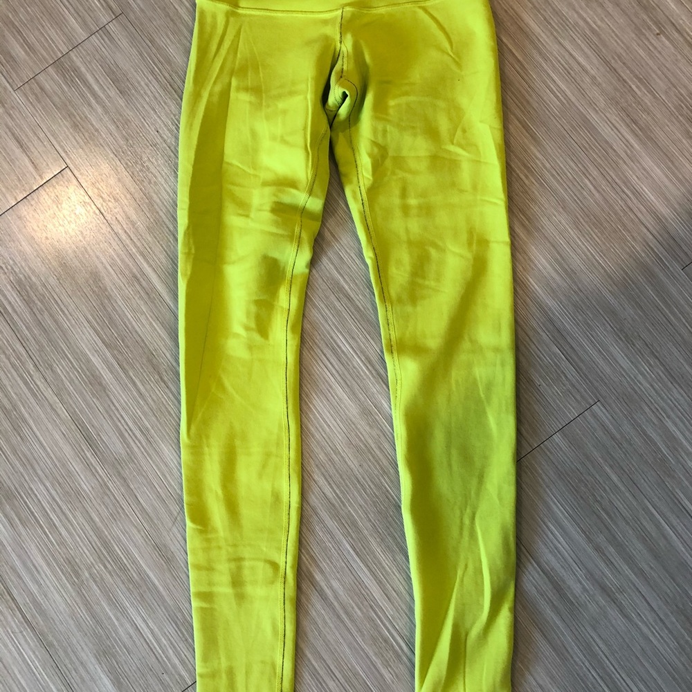 🍋 Lululemon Neon Yellow REVERSIBLE Leggings